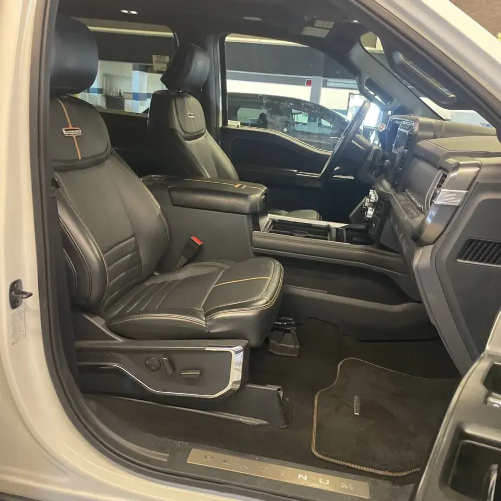 2024 Ford F-250 Super Duty Platinum