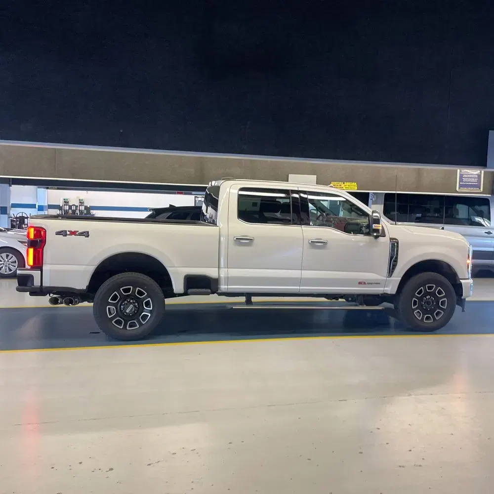 2024 Ford F-250 Super Duty Platinum