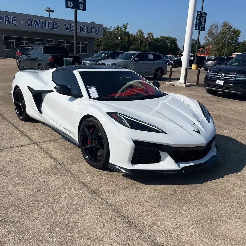 2025 Chevrolet Corvette E-Ray