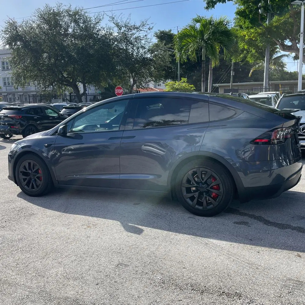 2023 Tesla Model X Plaid