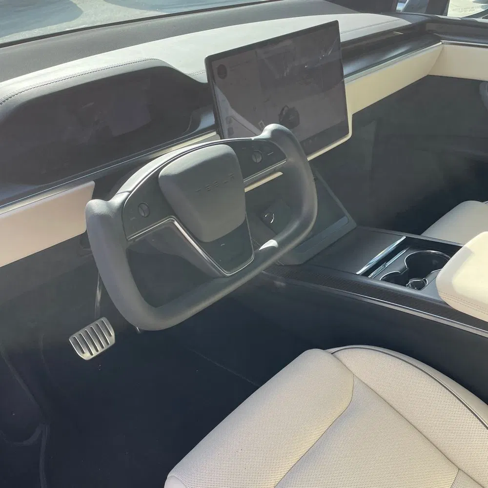 2023 Tesla Model X Plaid