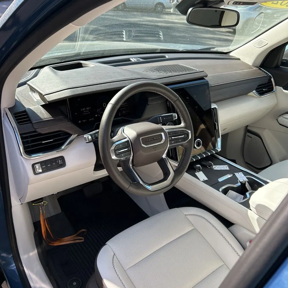 2024 GMC Acadia Denali