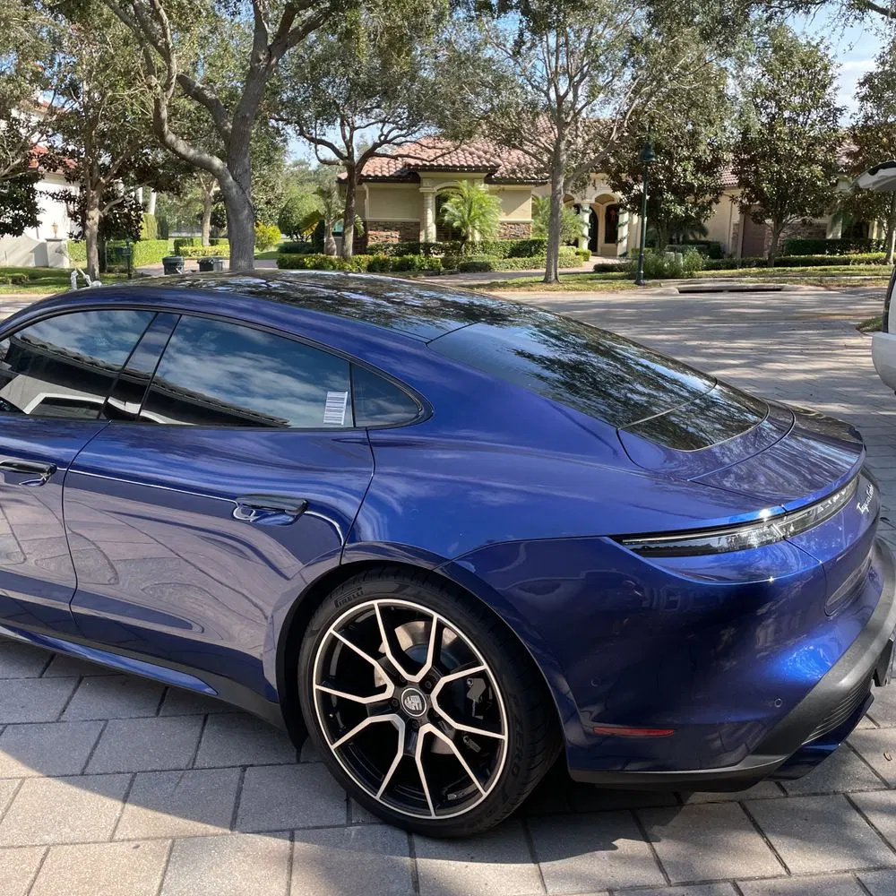 2022 Porsche Taycan Turbo
