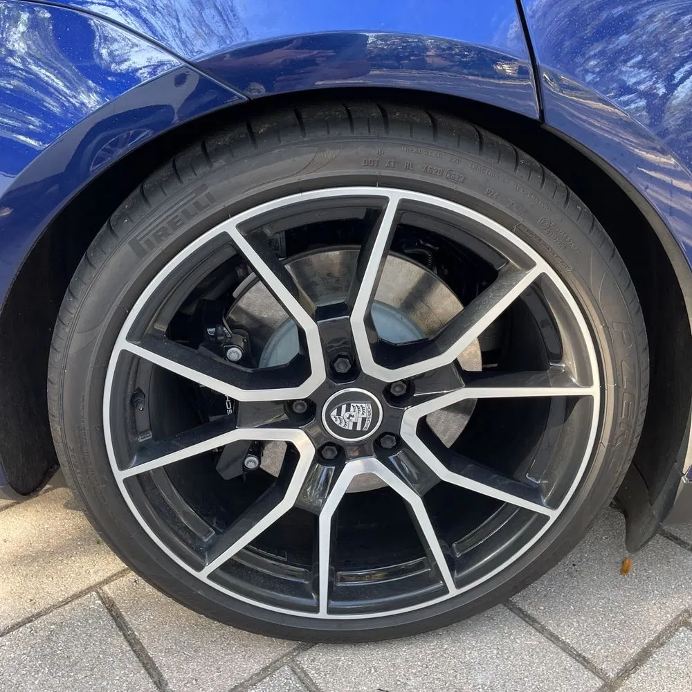 2022 Porsche Taycan Turbo