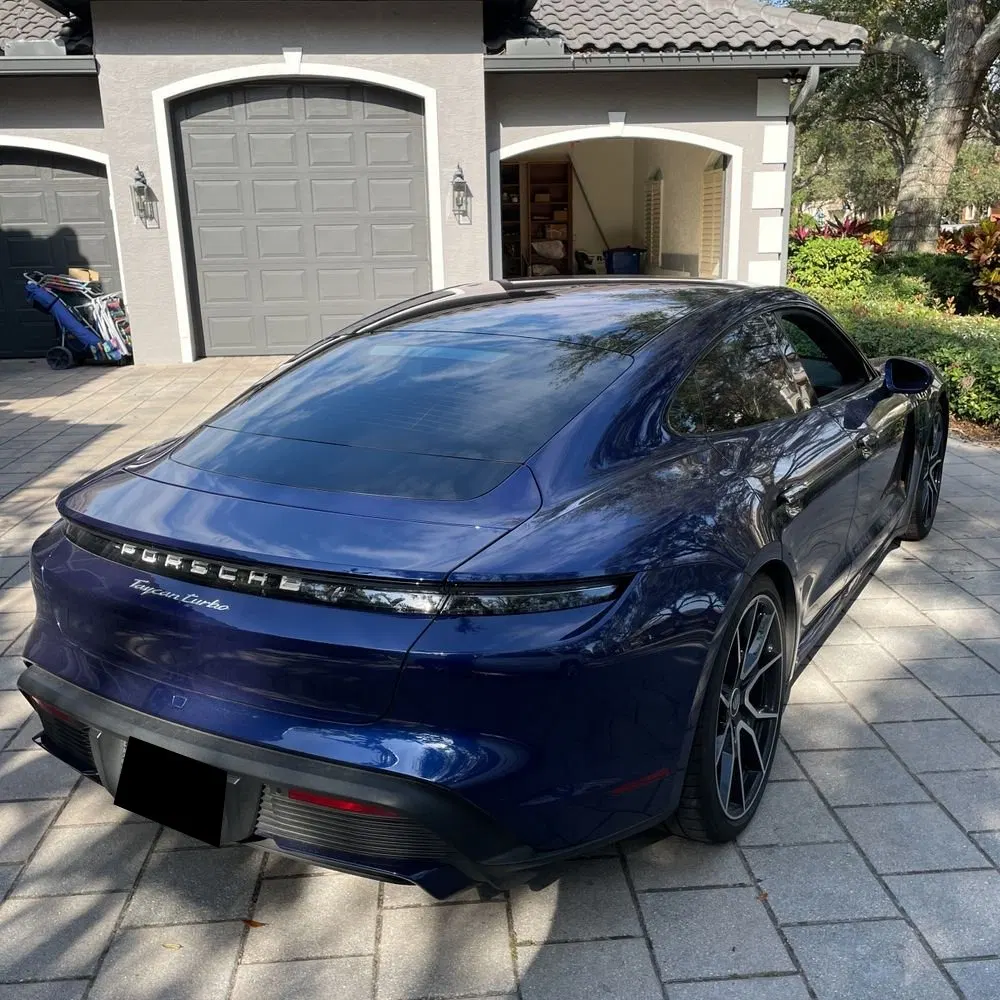 2022 Porsche Taycan Turbo