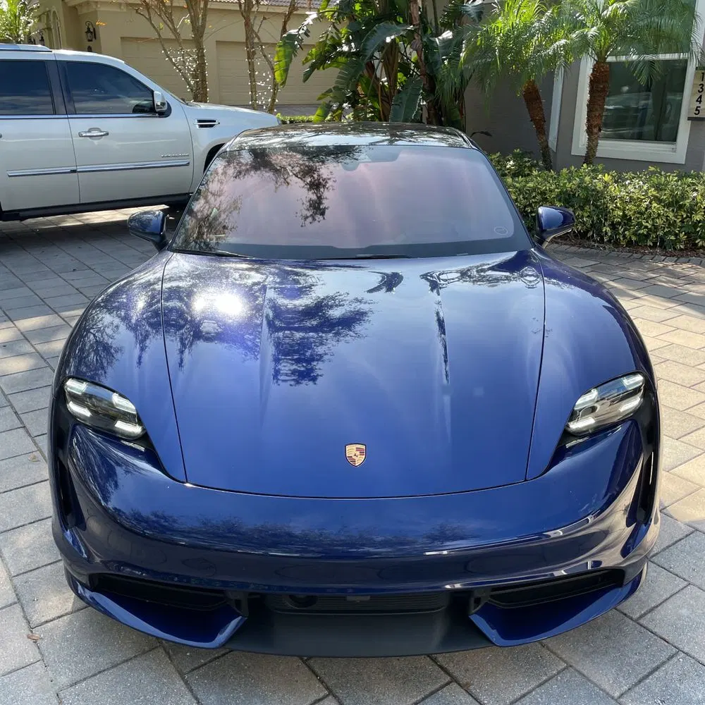 2022 Porsche Taycan Turbo