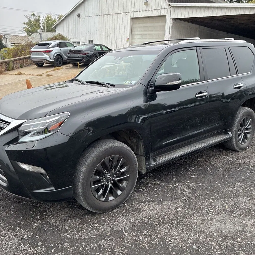 2023 Lexus GX 460 Base