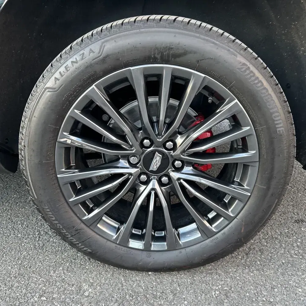2024 Cadillac Escalade-V ESV Base
