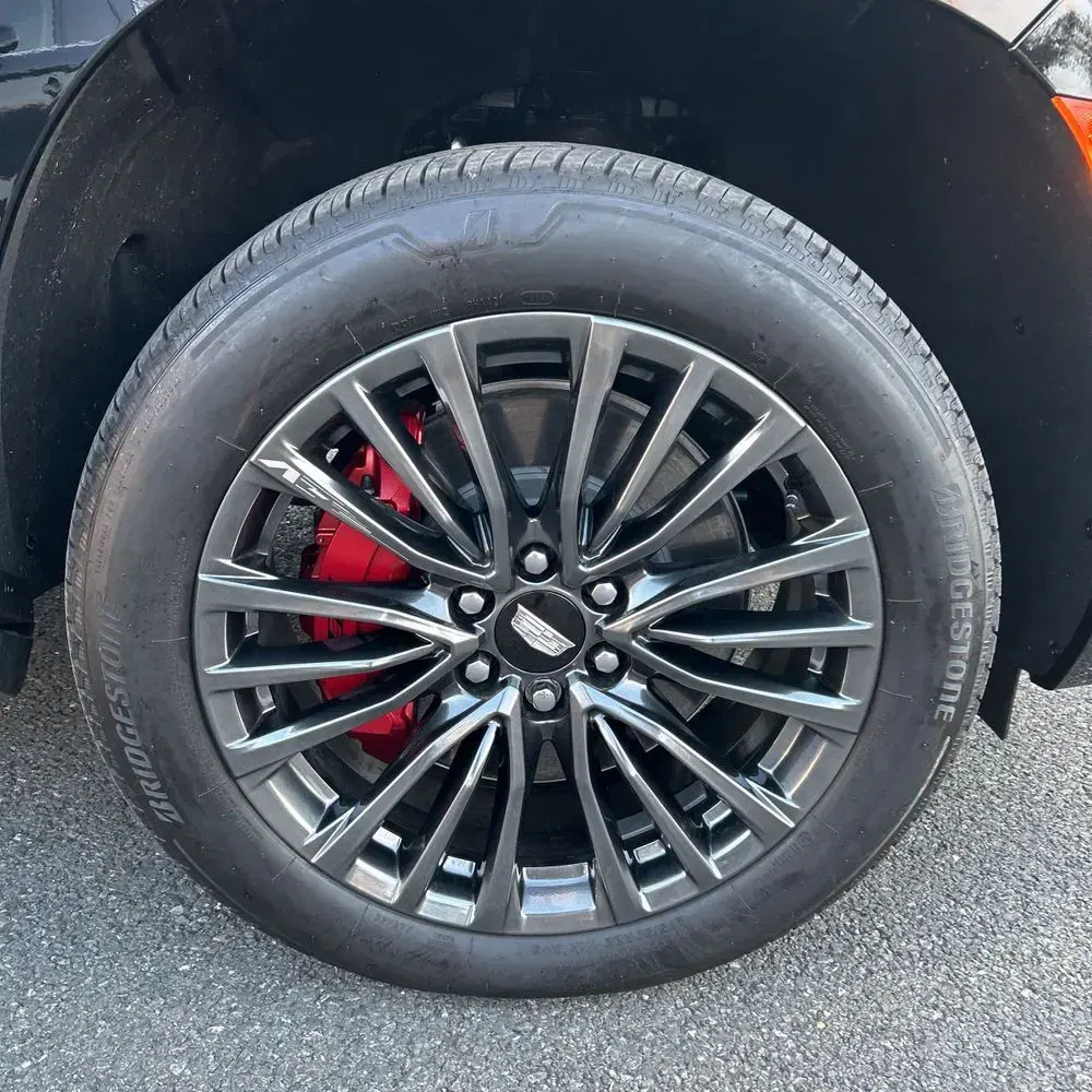 2024 Cadillac Escalade-V ESV Base