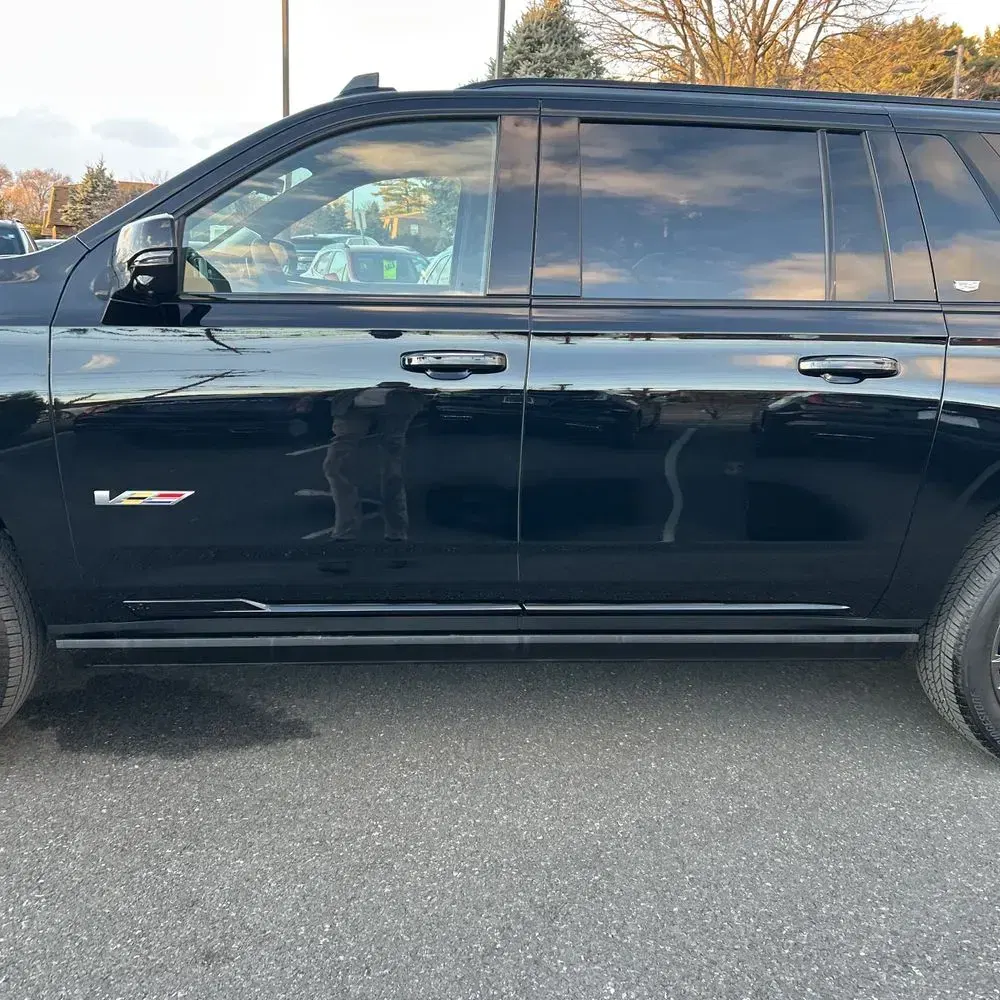 2024 Cadillac Escalade-V ESV Base