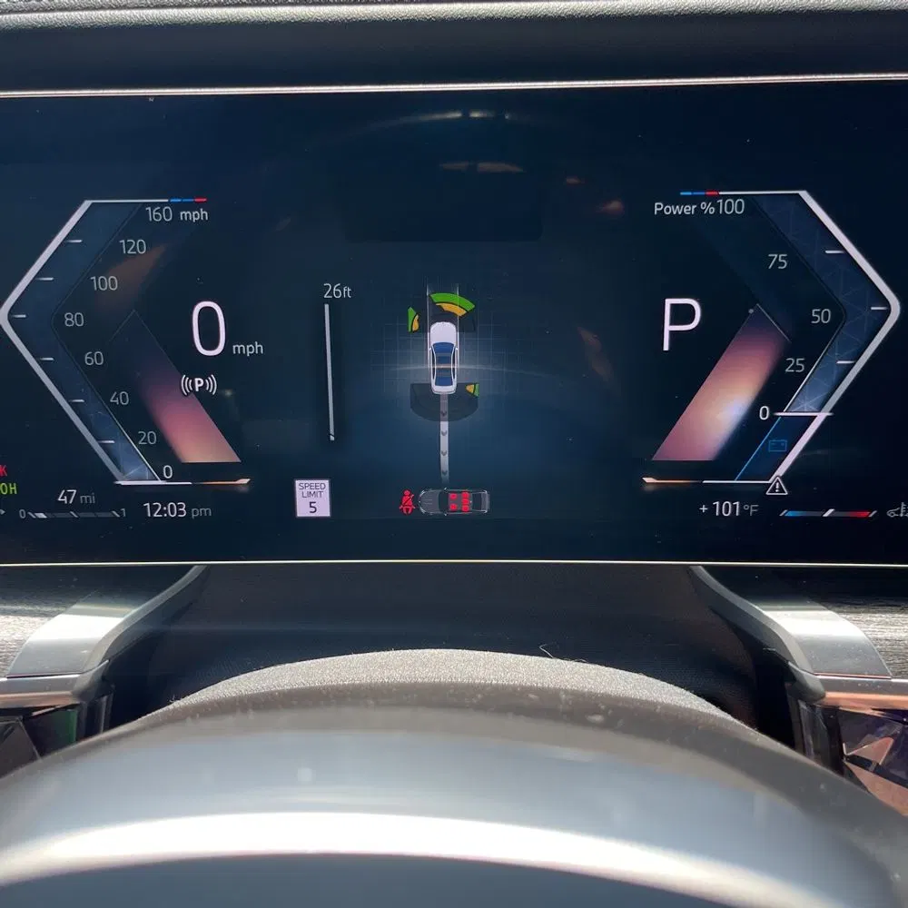 2023 BMW 7-Series 740i