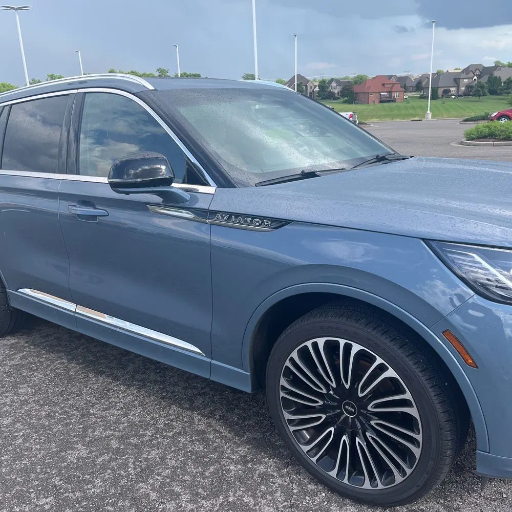 2025 Lincoln Aviator Black Label