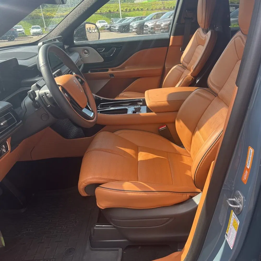 2025 Lincoln Aviator Black Label