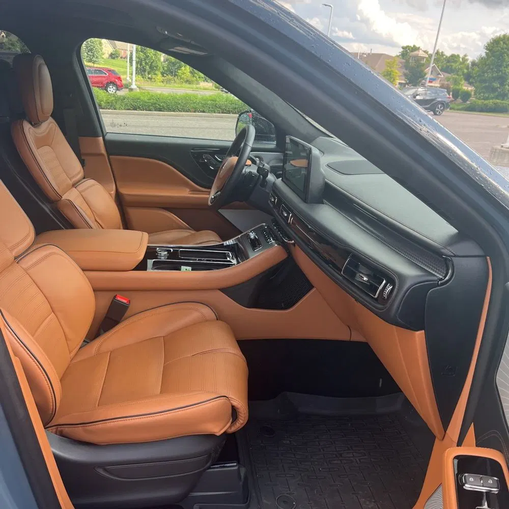 2025 Lincoln Aviator Black Label