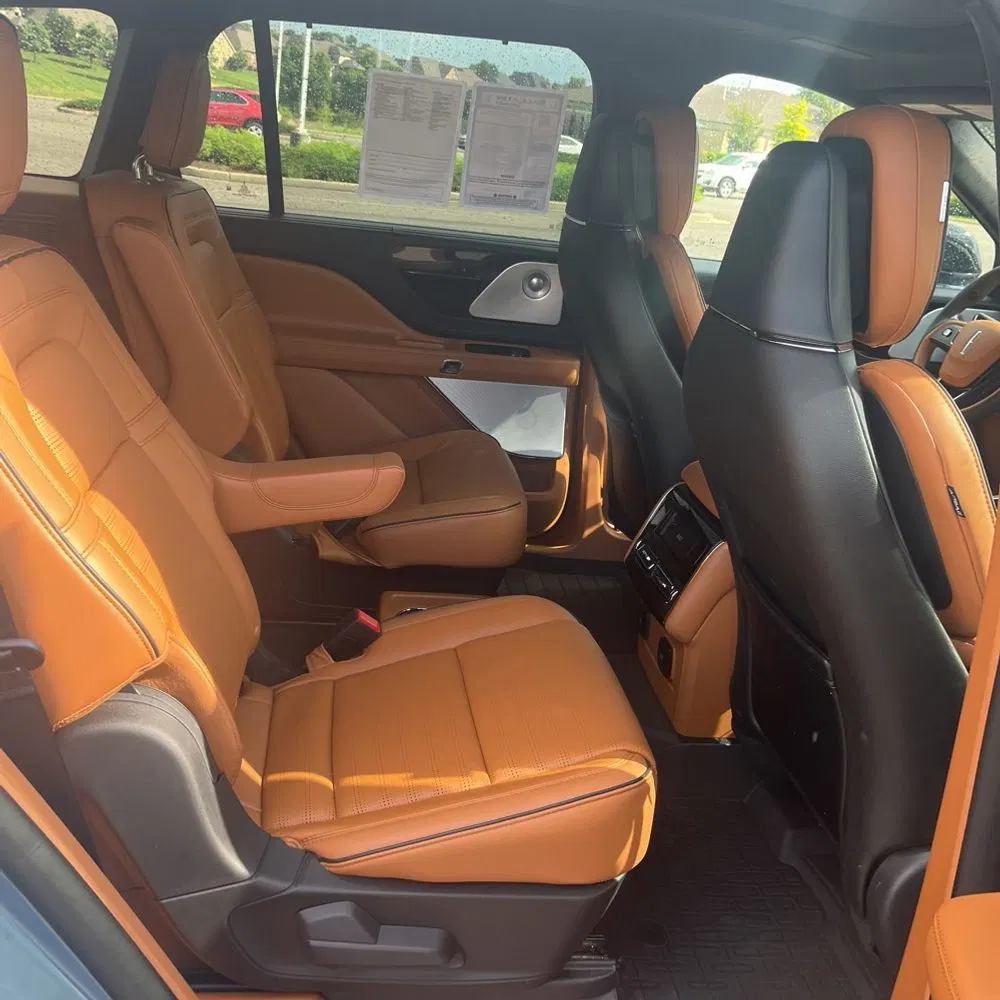 2025 Lincoln Aviator Black Label