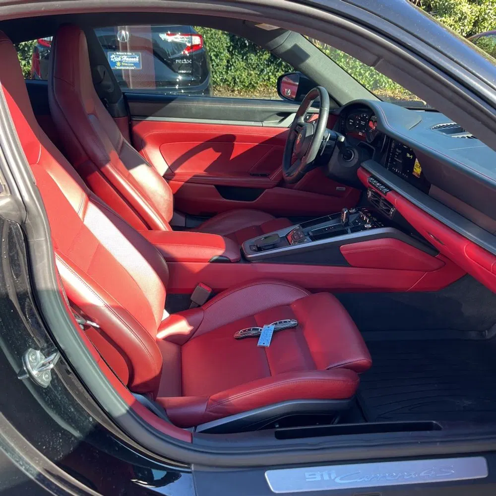 2020 Porsche 911 Carrera 4S