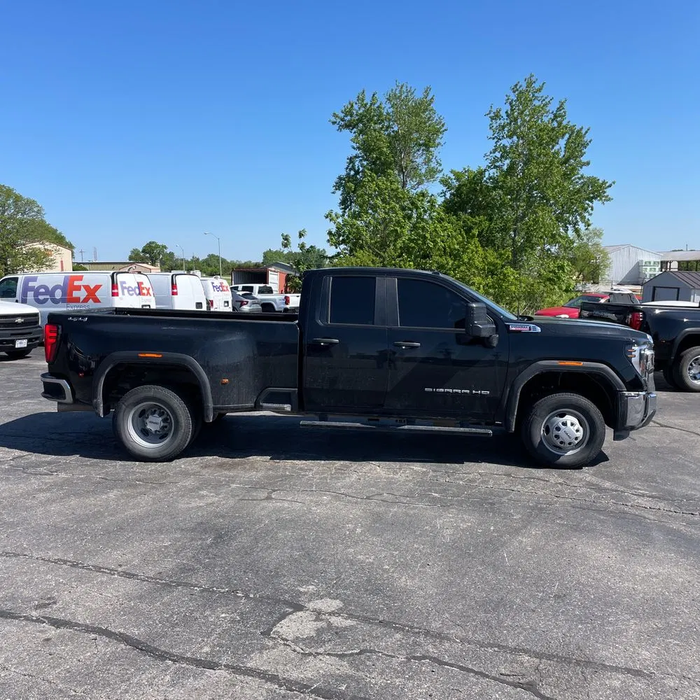 2024 GMC Sierra 3500HD Pro