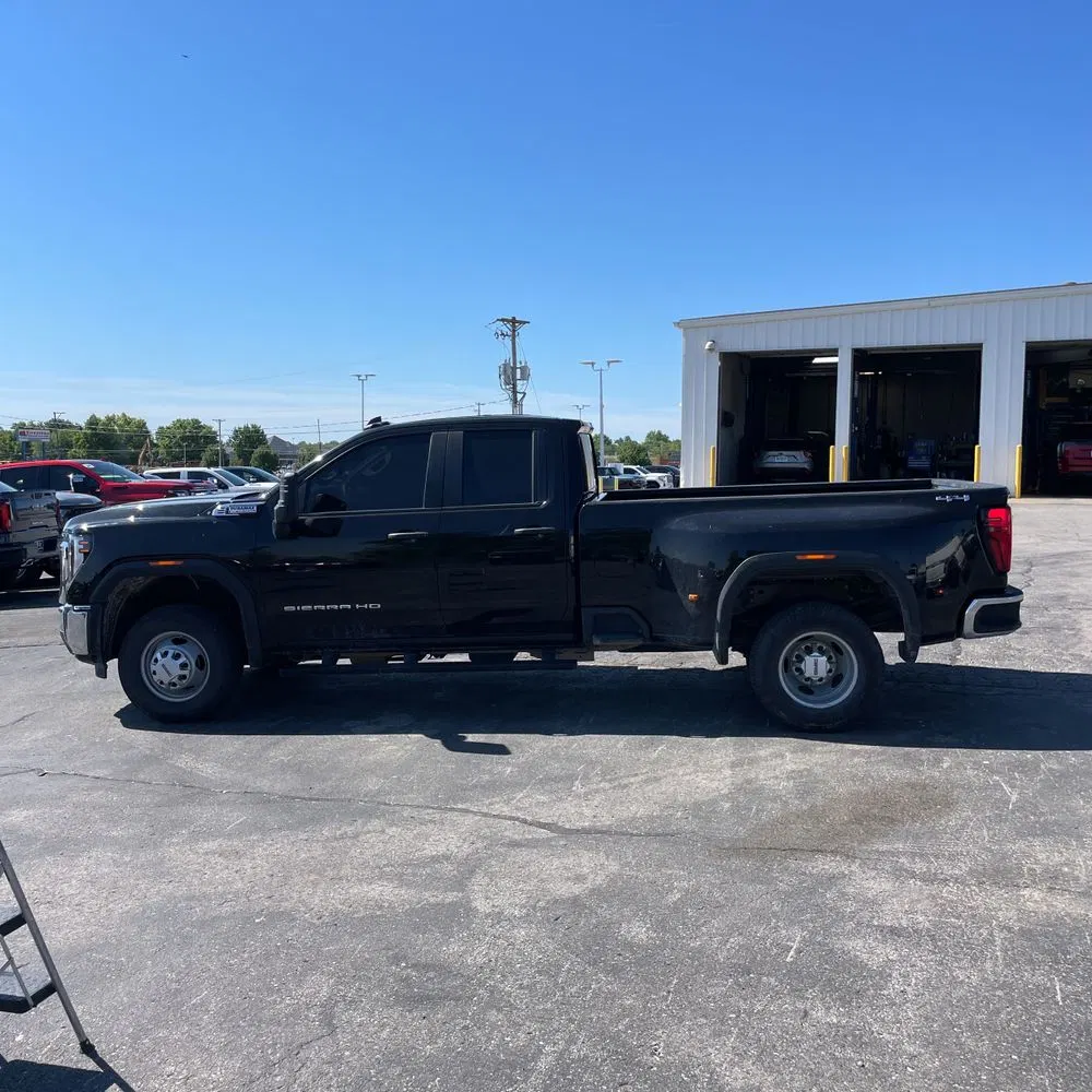 2024 GMC Sierra 3500HD Pro
