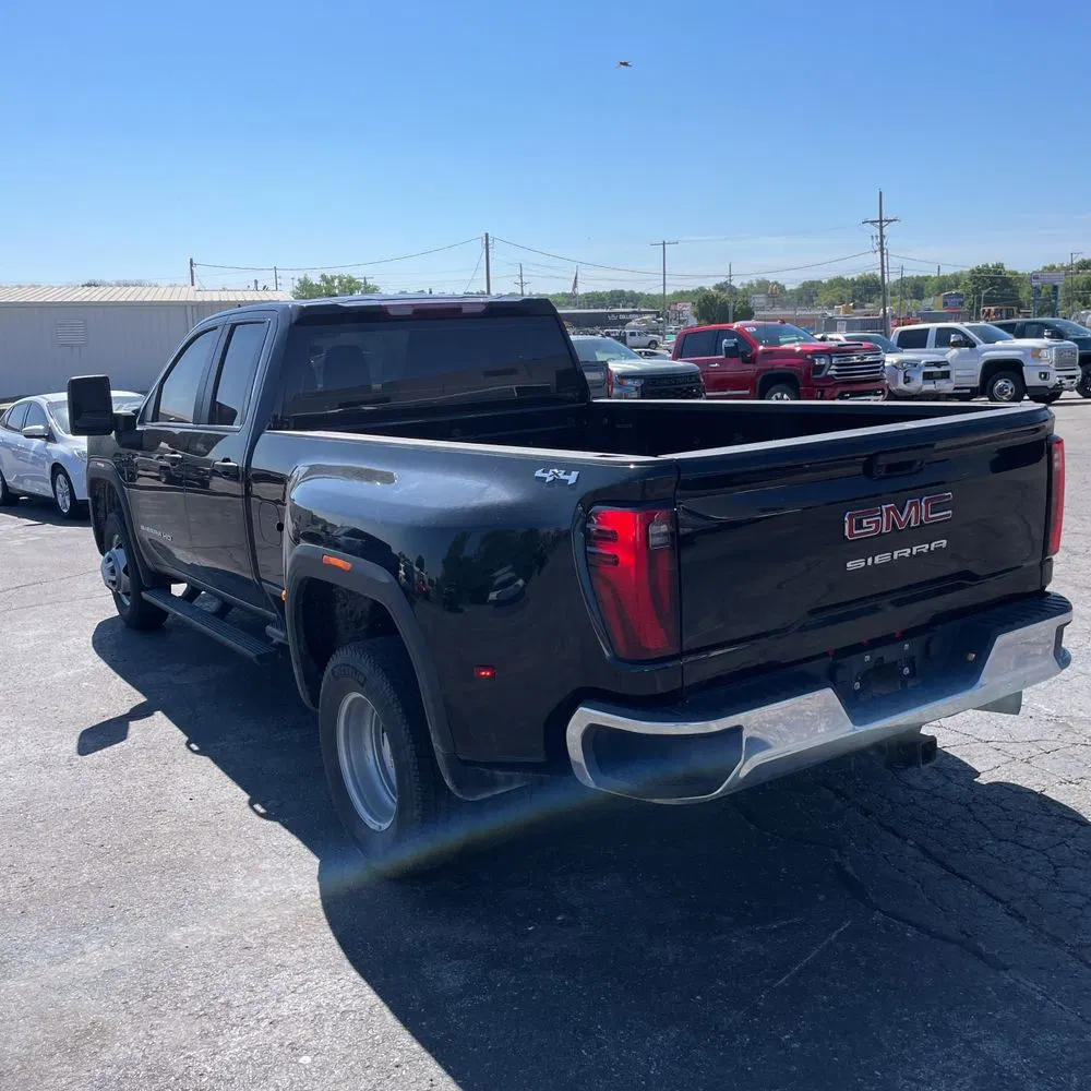 2024 GMC Sierra 3500HD Pro