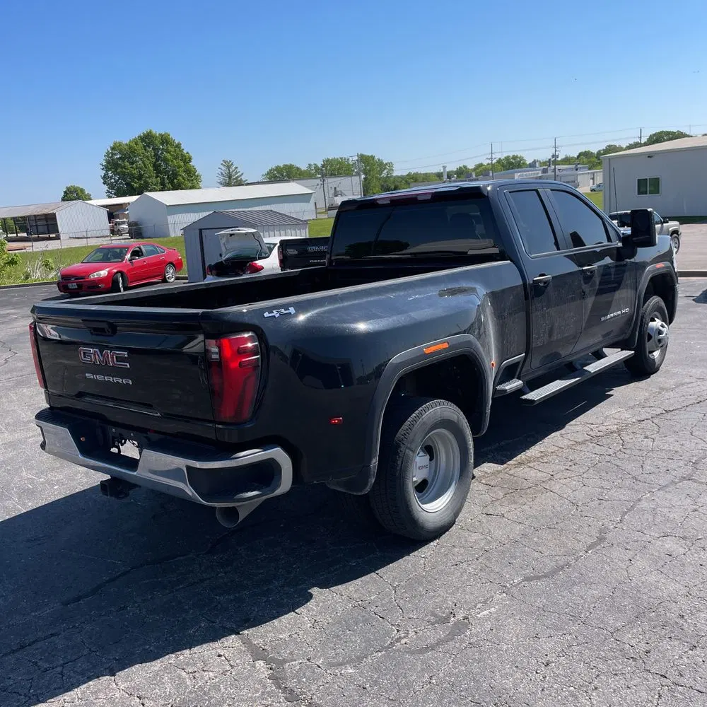 2024 GMC Sierra 3500HD Pro