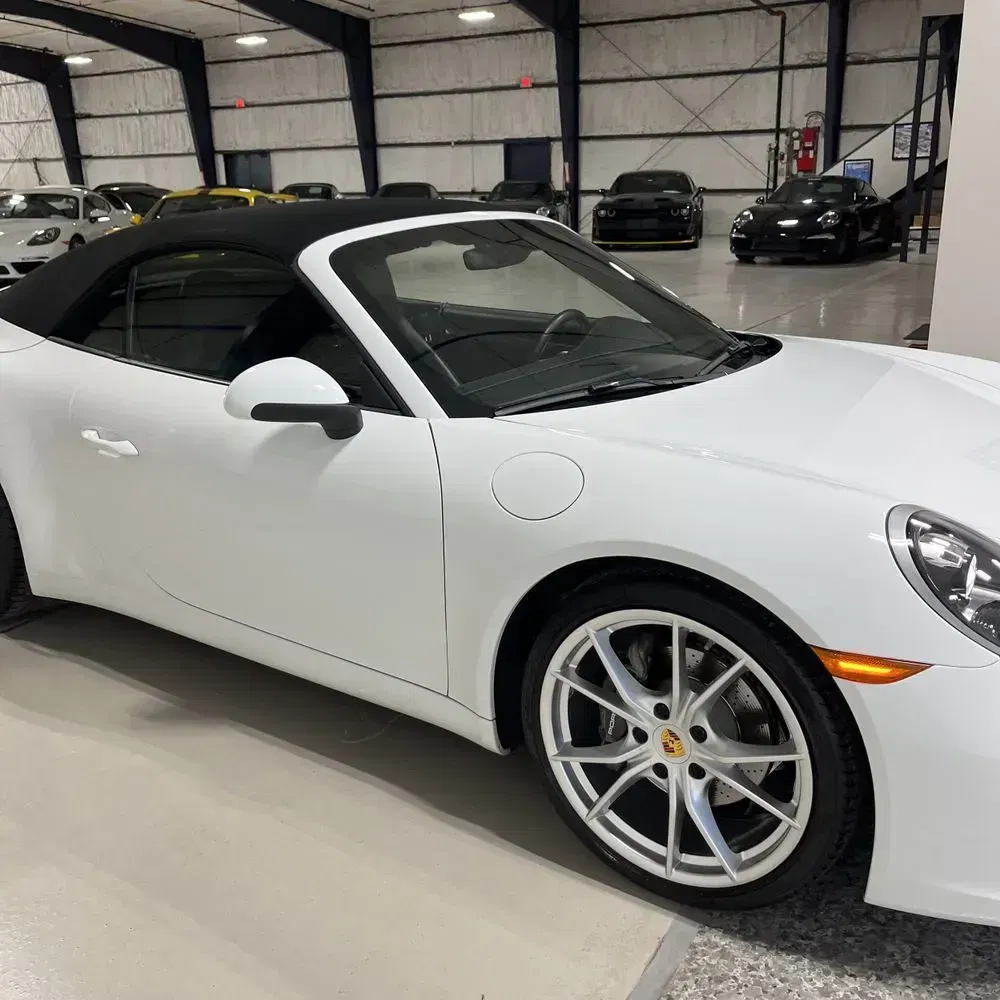 2018 Porsche 911 Carrera