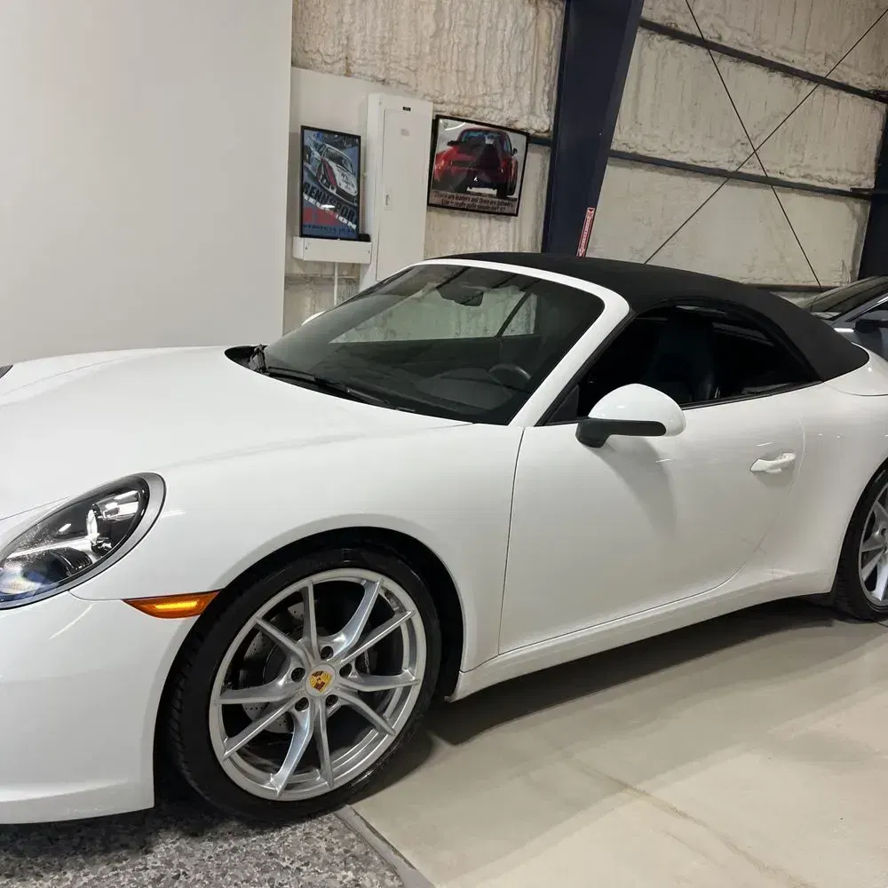 2018 Porsche 911 Carrera