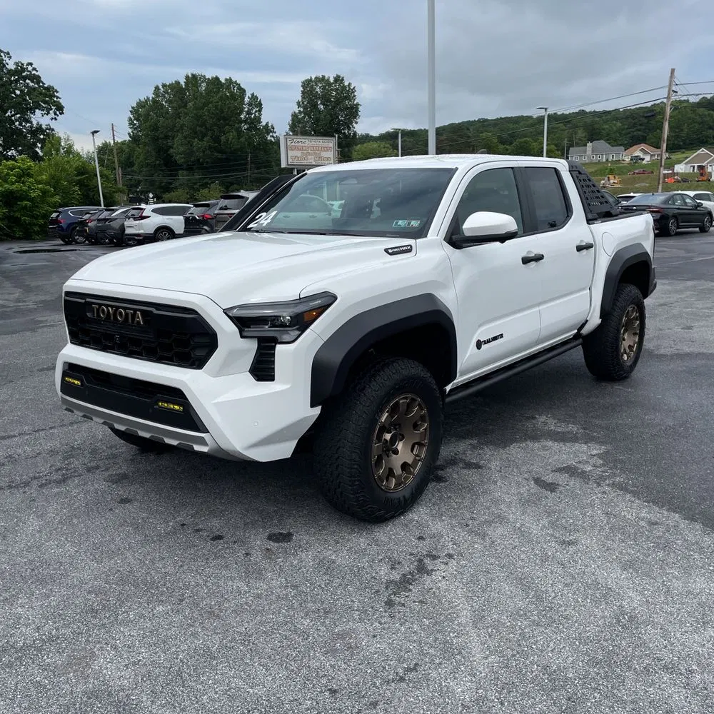 2024 Toyota Tacoma Trailhunter HV