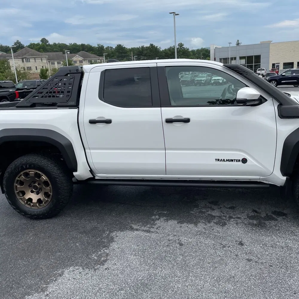 2024 Toyota Tacoma Trailhunter HV
