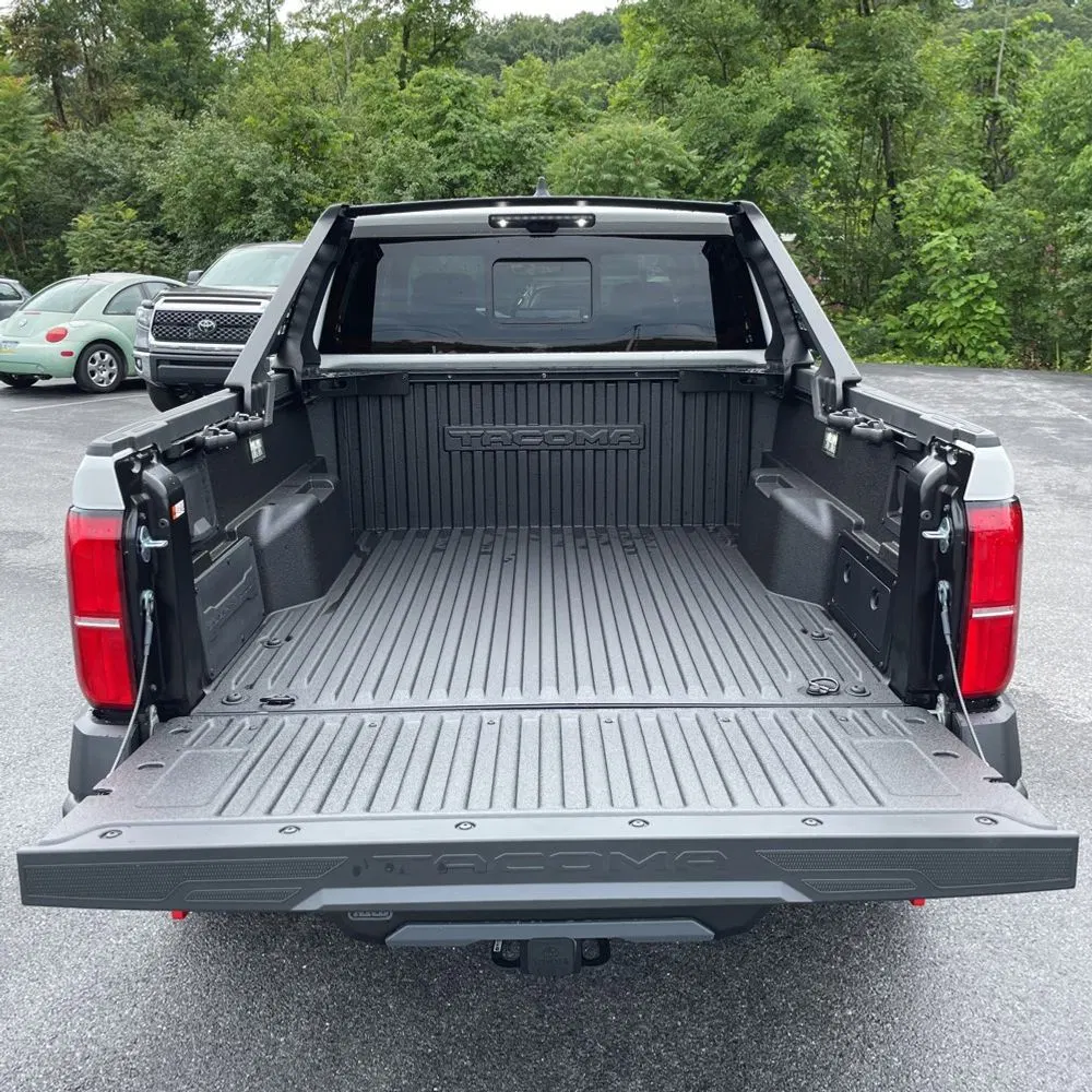 2024 Toyota Tacoma Trailhunter HV