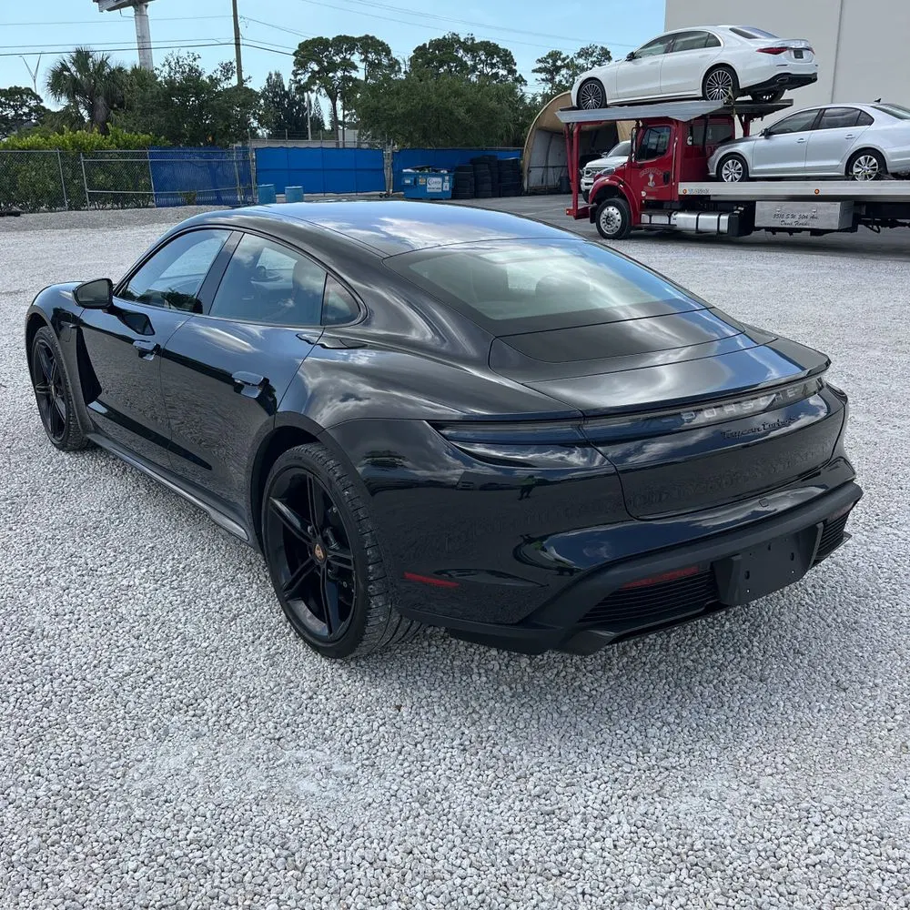 2021 Porsche Taycan Turbo S