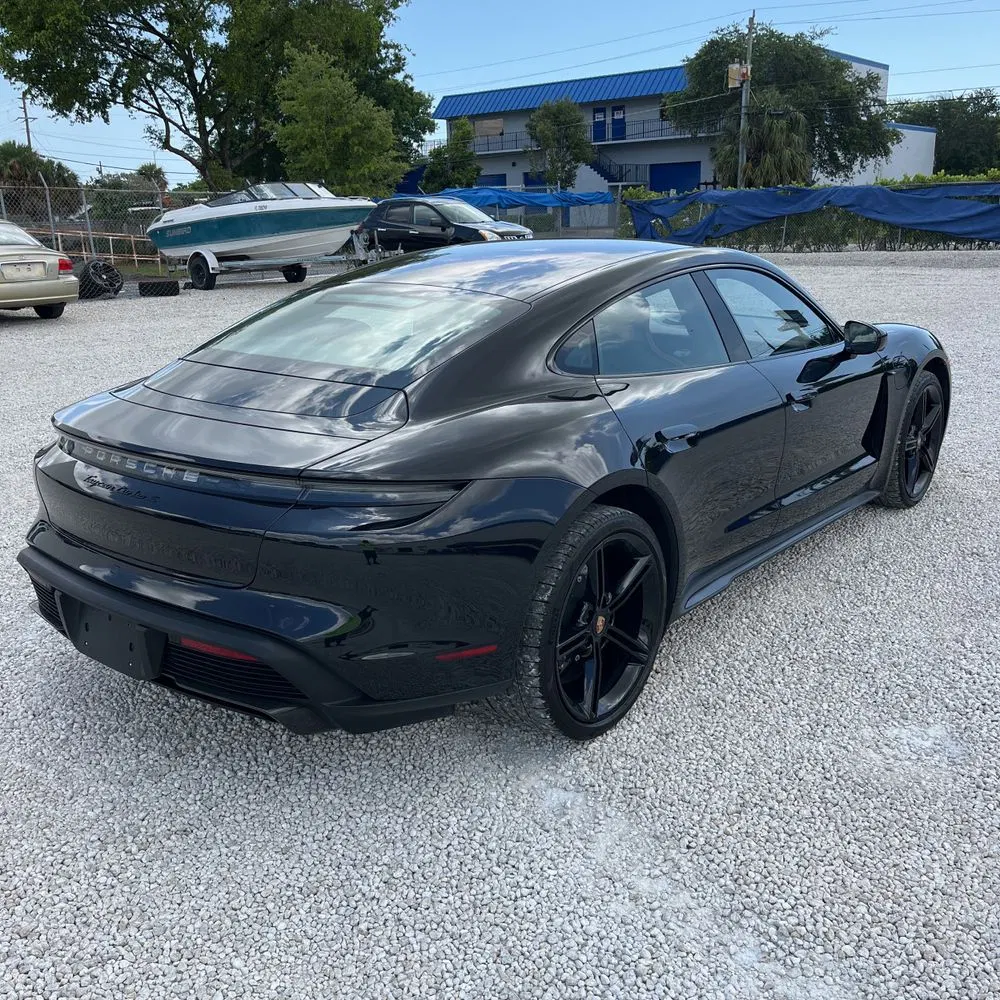 2021 Porsche Taycan Turbo S