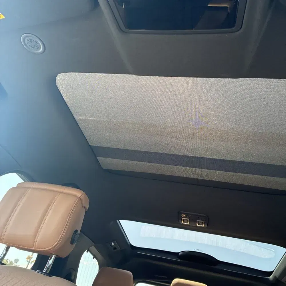 2024 Land Rover Discovery Dynamic SE P300
