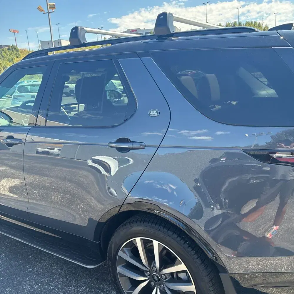 2024 Land Rover Discovery Dynamic SE P300