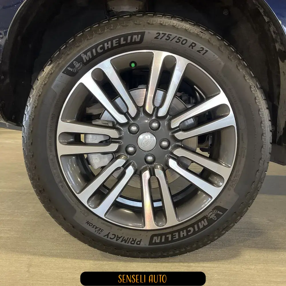 2023 Land Rover Range Rover P400 SE LWB