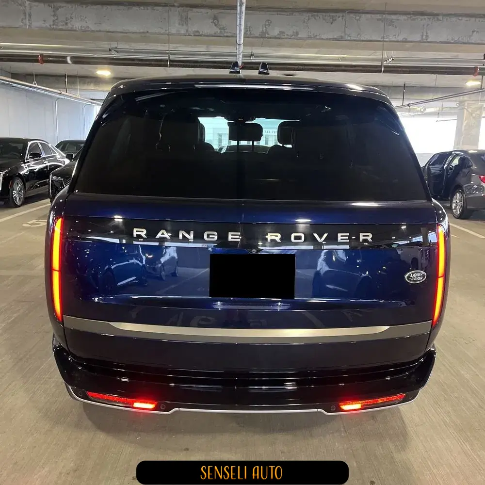 2023 Land Rover Range Rover P400 SE LWB