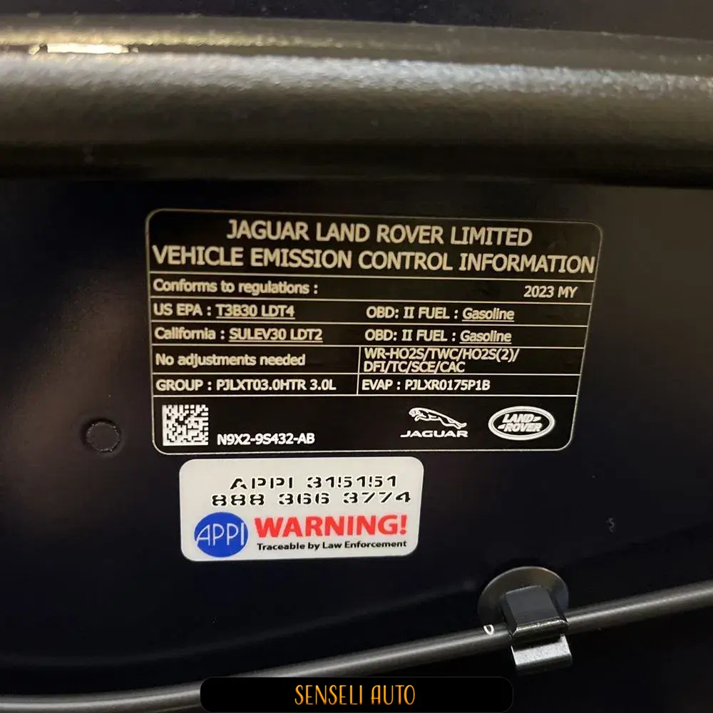 2023 Land Rover Range Rover P400 SE LWB