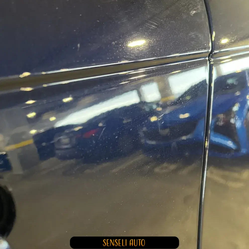 2023 Land Rover Range Rover P400 SE LWB