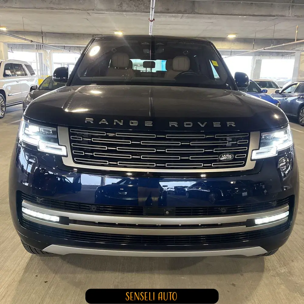 2023 Land Rover Range Rover P400 SE LWB