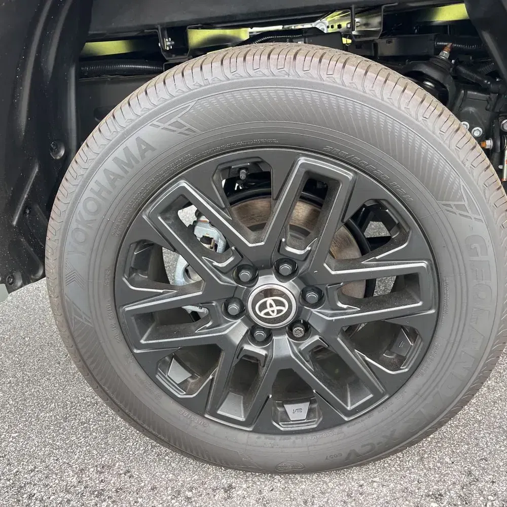2025 Toyota Tundra Limited HV