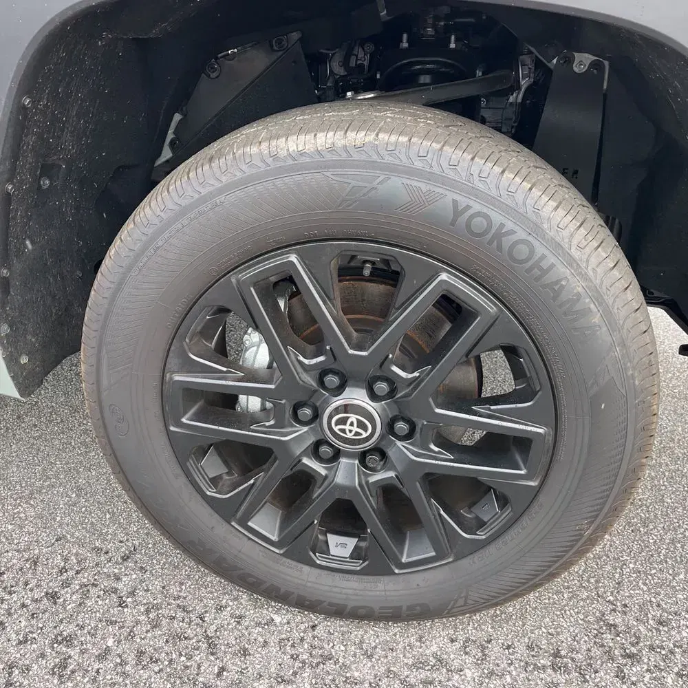 2025 Toyota Tundra Limited HV