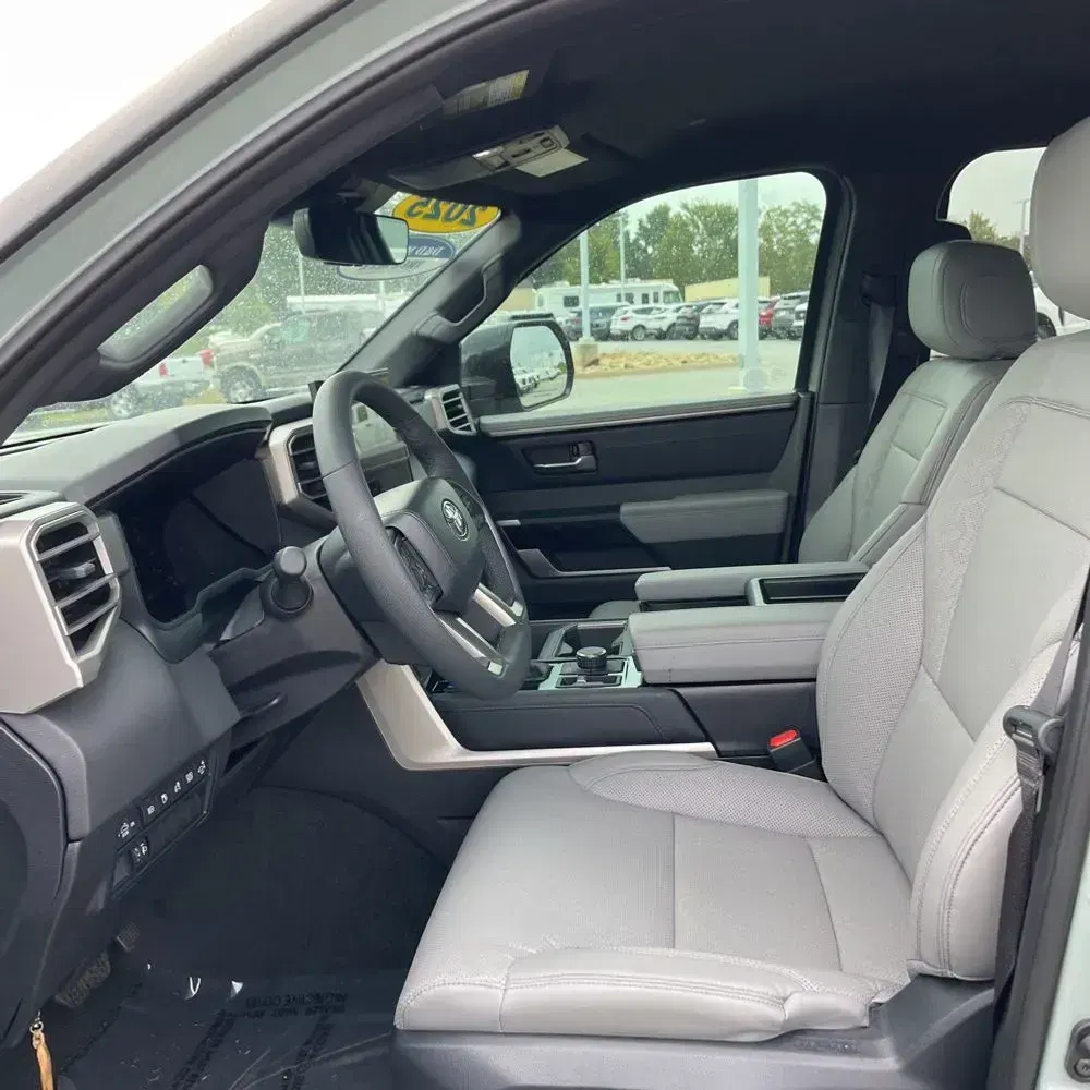 2025 Toyota Tundra Limited HV