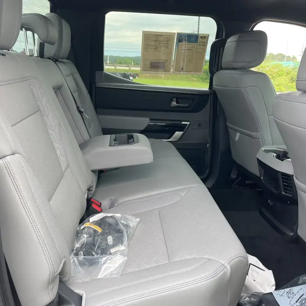 2025 Toyota Tundra Limited HV