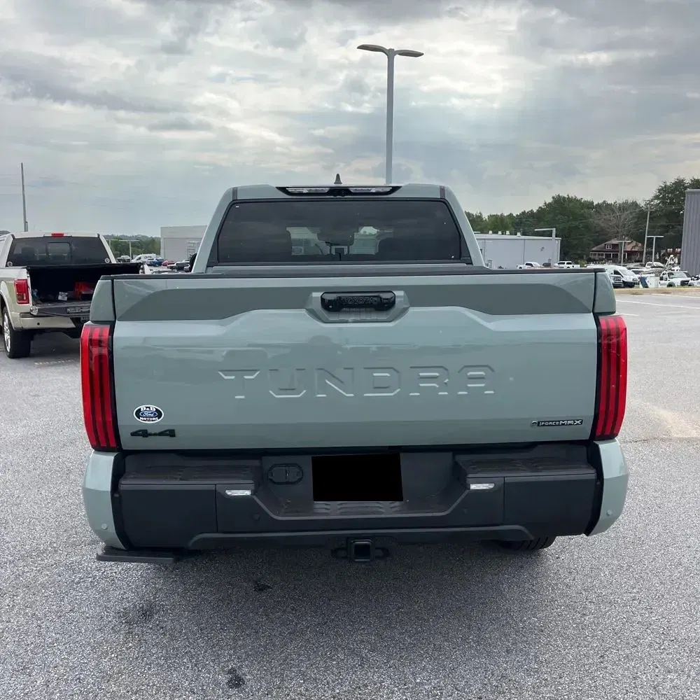 2025 Toyota Tundra Limited HV