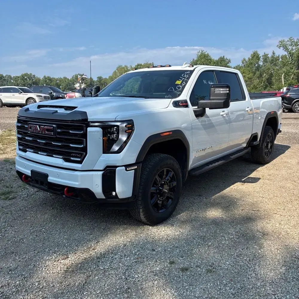 2025 GMC Sierra 2500 AT4