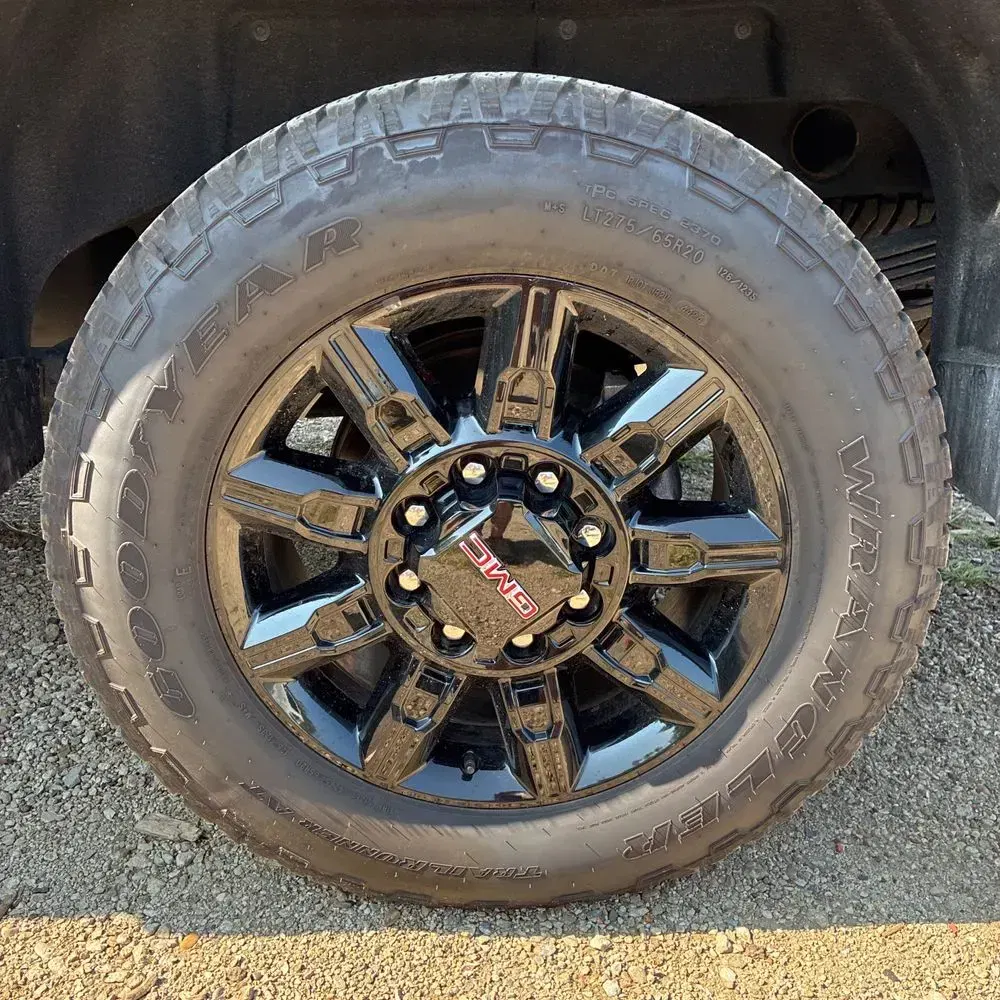 2025 GMC Sierra 2500 AT4