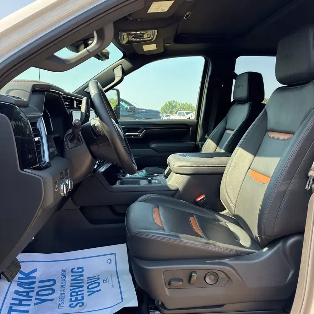 2025 GMC Sierra 2500 AT4