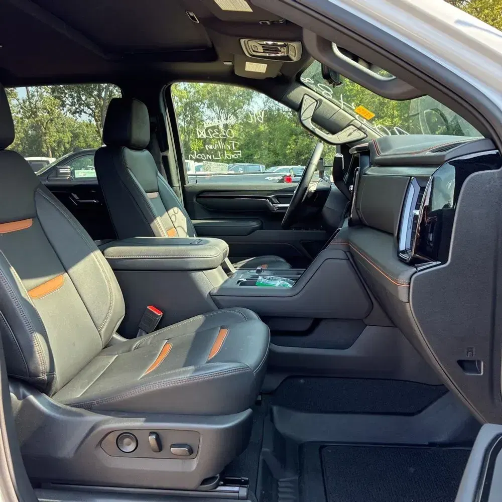 2025 GMC Sierra 2500 AT4