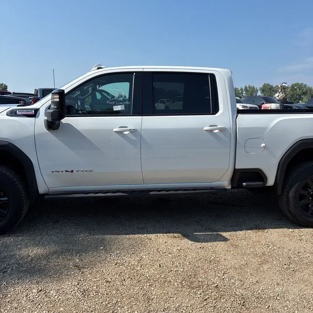2025 GMC Sierra 2500 AT4