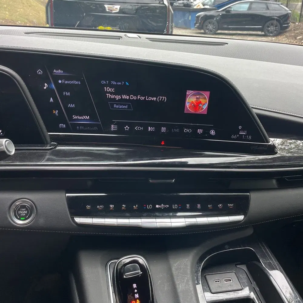2021 Cadillac Escalade Sport