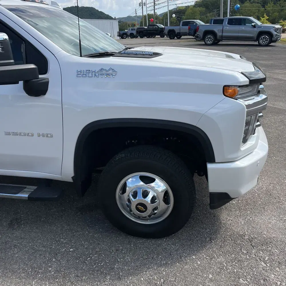 2022 Chevrolet Silverado 3500HD High Country